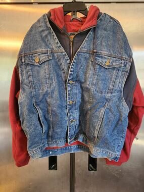 Arizona Jean Co. Hooded Denim Trucker Jacket Red Fleece Lined XL